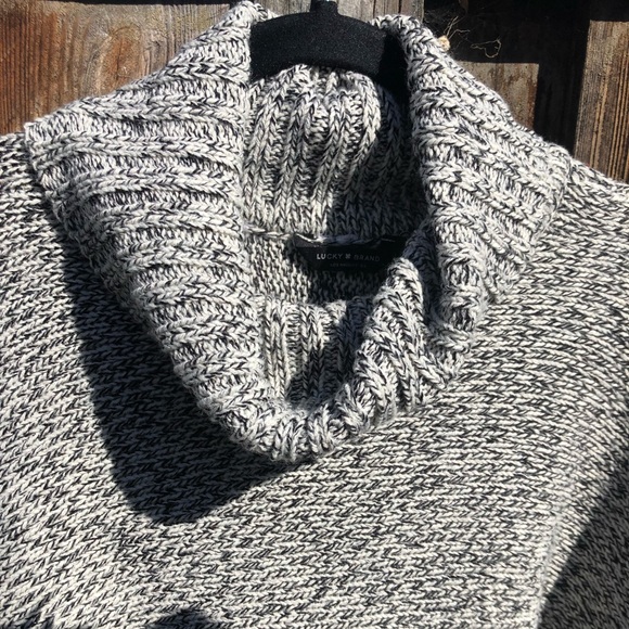 Lucky Brand turtleneck sweater poncho - size S - Picture 9 of 11